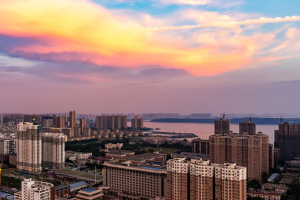 政策背景下的智能建筑低碳減排發(fā)展！