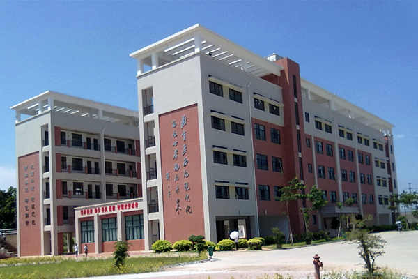 校園能耗監(jiān)測(cè)系統(tǒng)硬件結(jié)構(gòu)！(圖1)